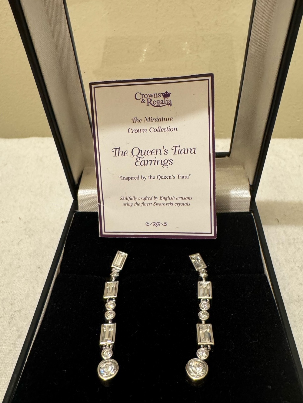 Crowns & Regalia The Queen's Tiara Swarovski Crystal Drop Earrings NIB